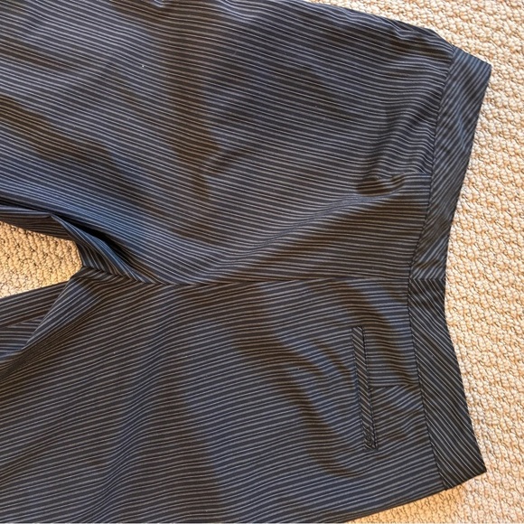 Izod Black Cropped Pants Tailored Ankle - Picture 7 of 8